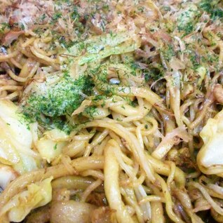 ぱぱっとできる！鉄板で焼きそばうどん